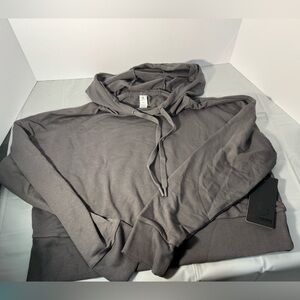 90 degrees by Reflex Women’s Cropped Gray Hooded Sweatshirt size Medium NWT